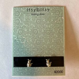 Sterling silver cat shaped stud earrings